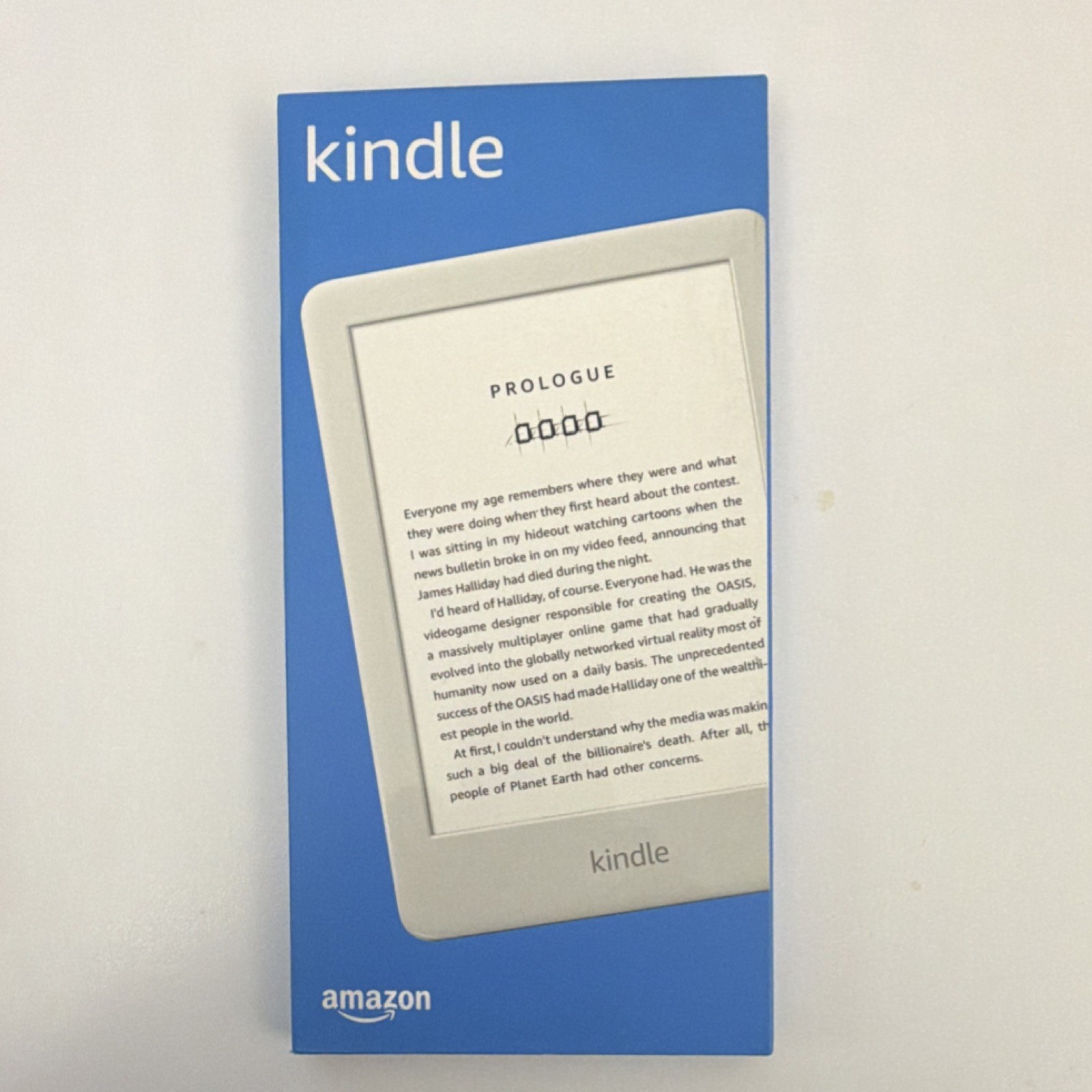 Amazon Kindle eBook Reader eReader, White - Amazon Kindle Series (Retail Box)