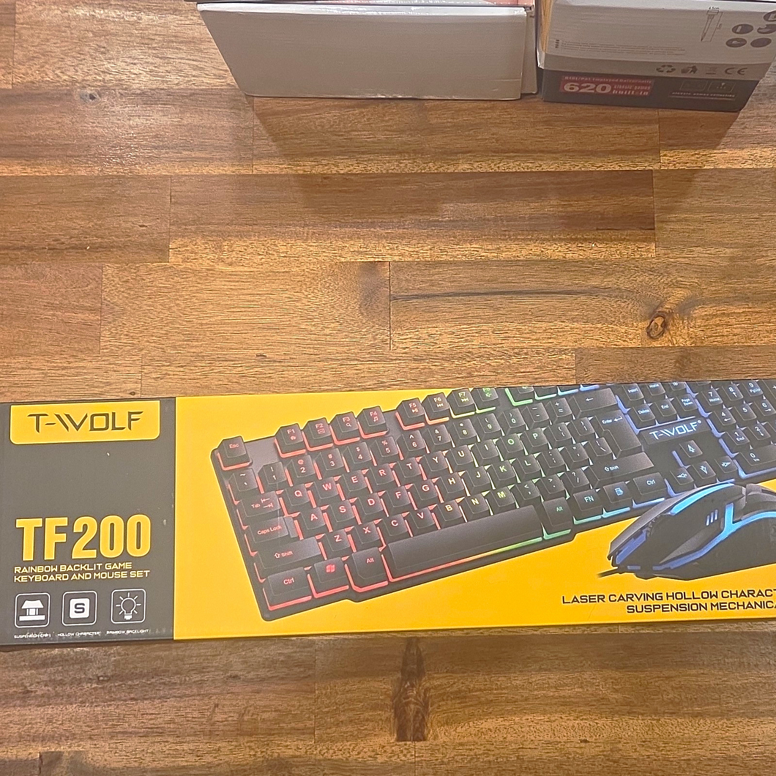 T-Wolf TF200 Wired USB Illuminated Gaming Keyboard & Mouse Set 6200 DPI Black