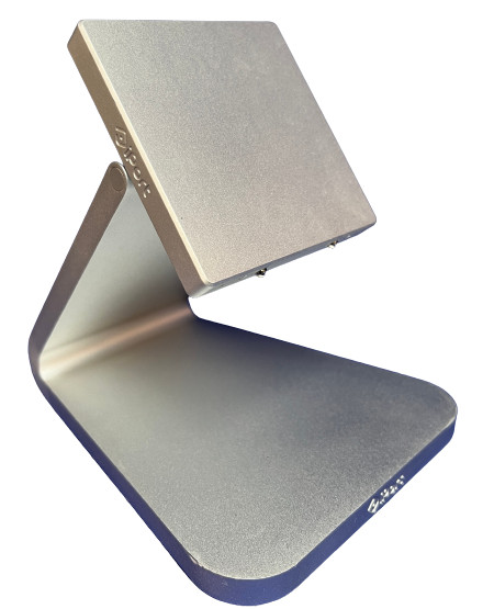 iPort 71001, Luxeport Base Station iPad Dock No Power Supply Good Cond. - Silver