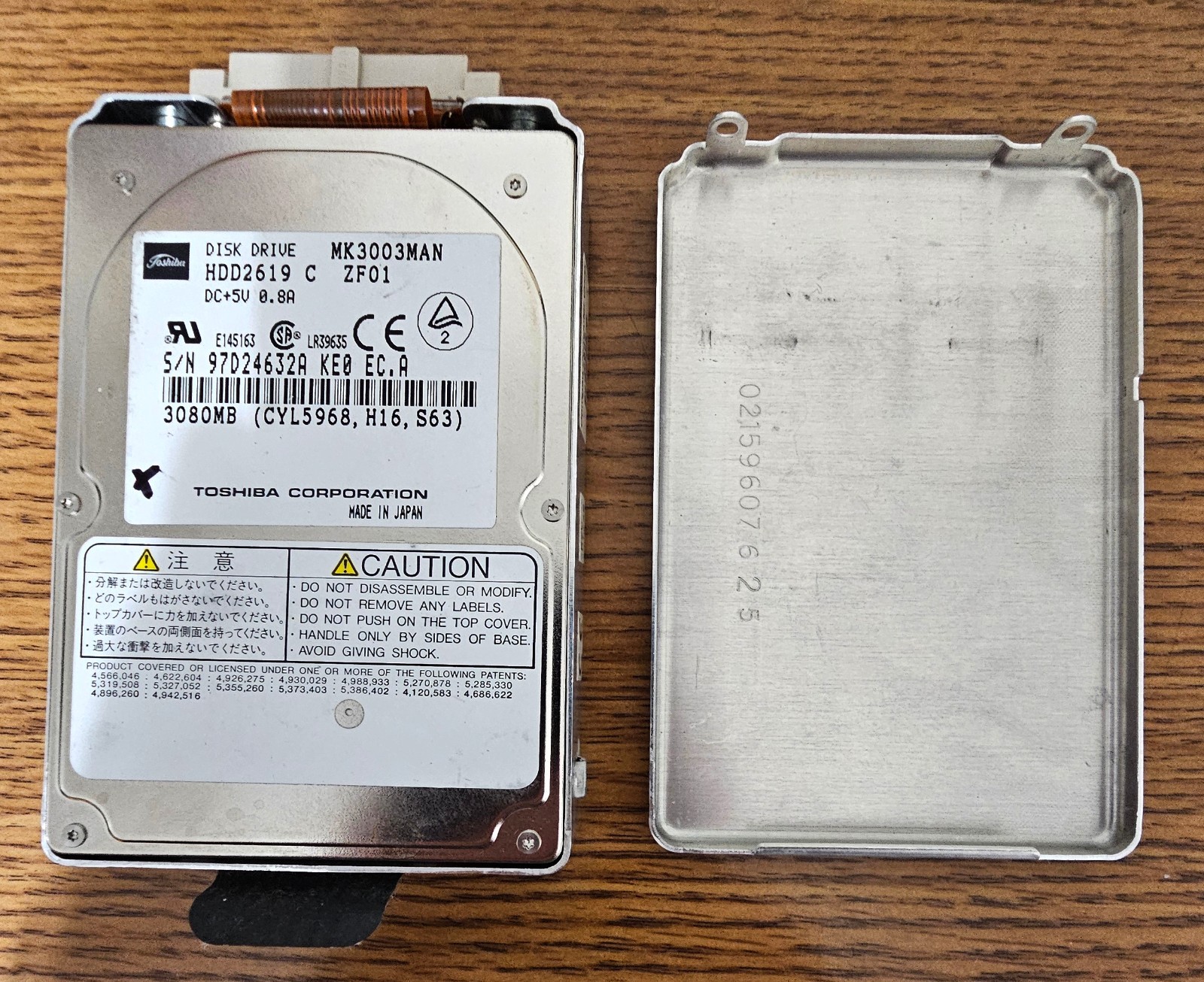 Compaq LTE 5000 Series 3gb Hard Drive with Laptop Caddy J6095 Case