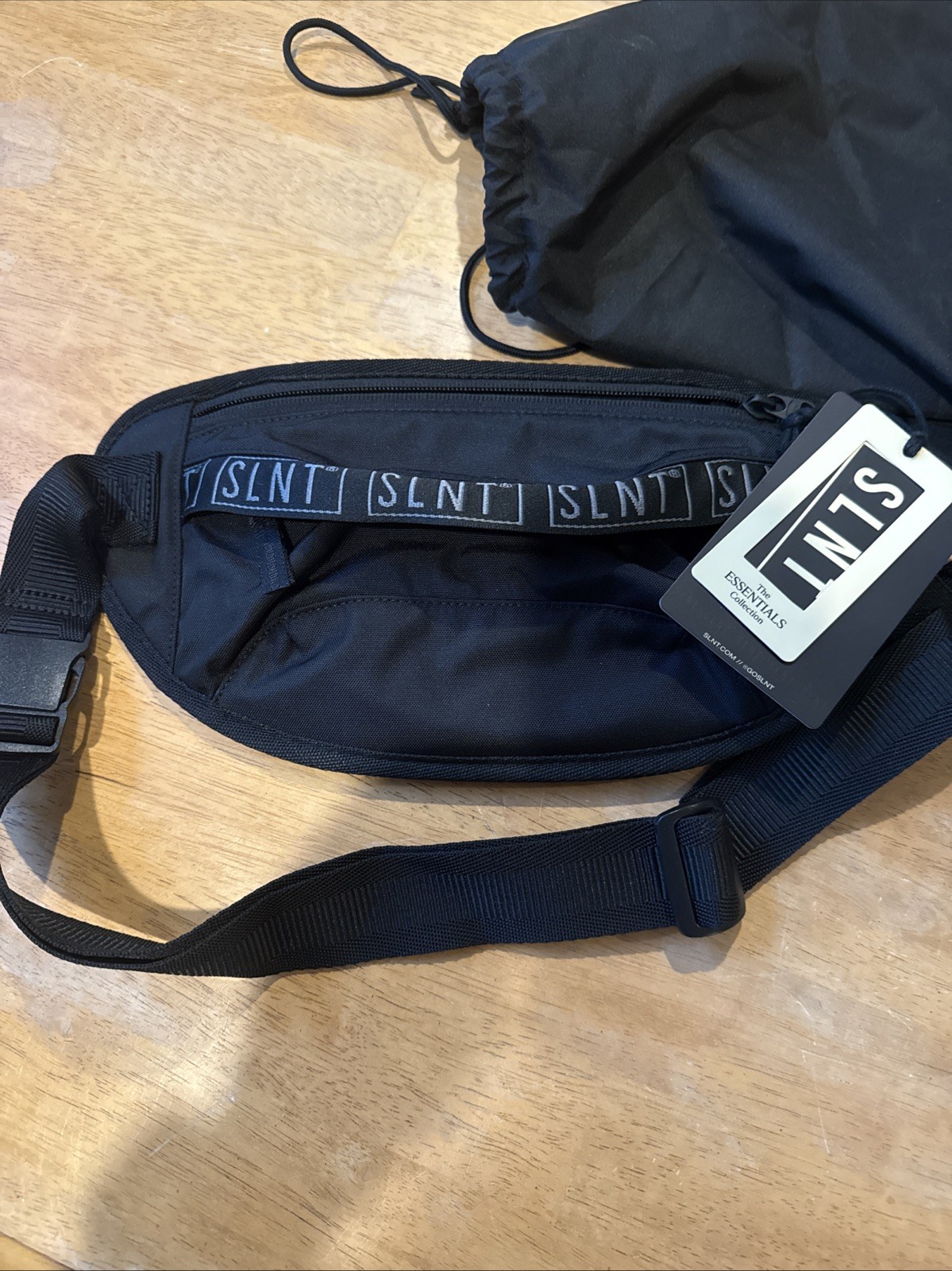 Silent Pocket Slnt Essentials Sling Bag Signal Blocking Faraday Phone Sleeve