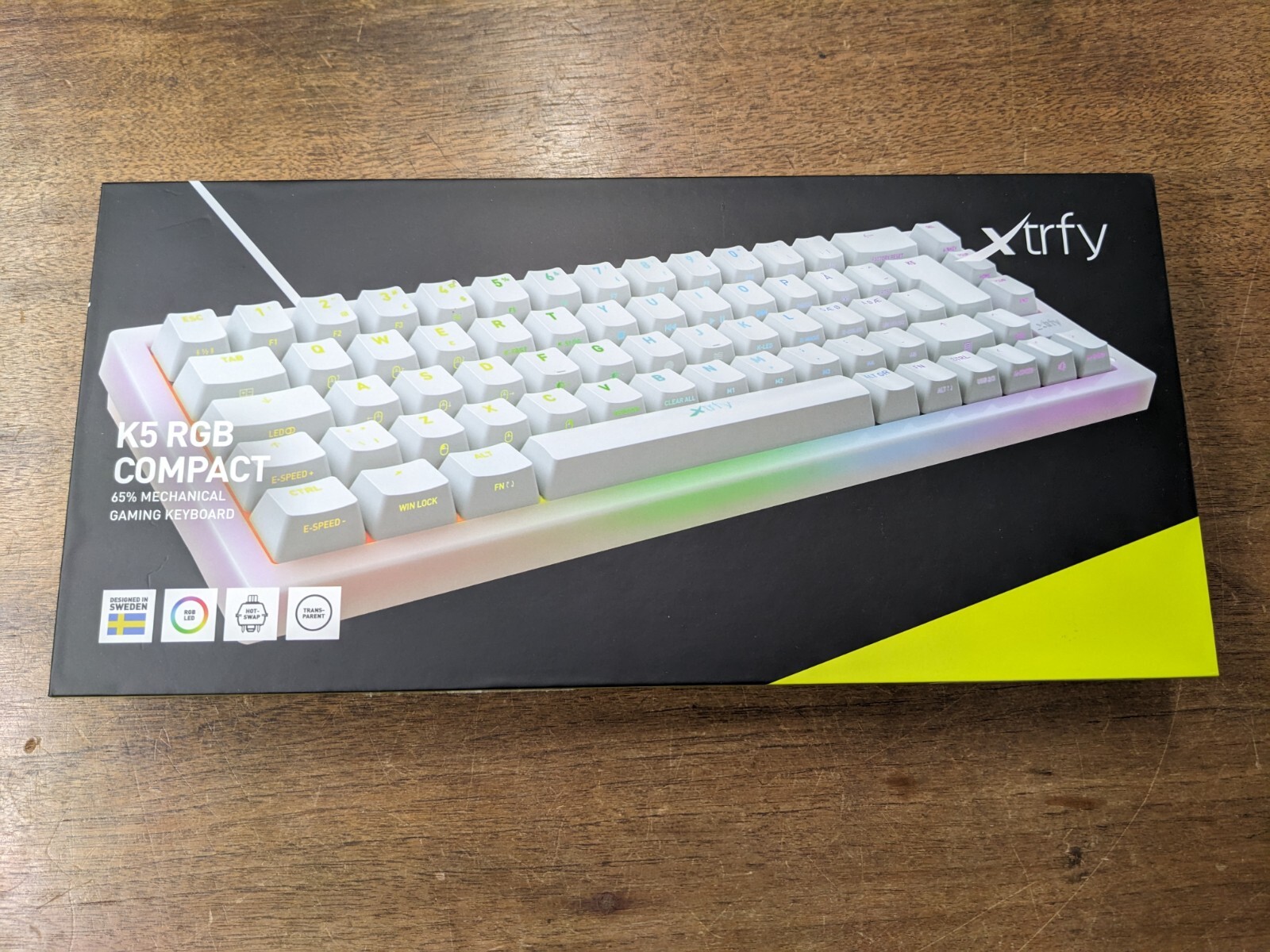 Xtrfy K5 Compact Gaming Keyboard RGB Wired US Layout (White)