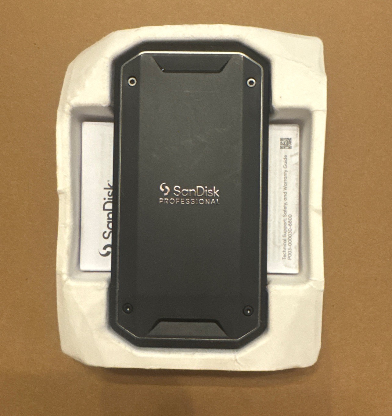 SanDisk PRO-G40 2TB NVMe USB-C Portable External SSD (SDPS31H-002T-GBCND)