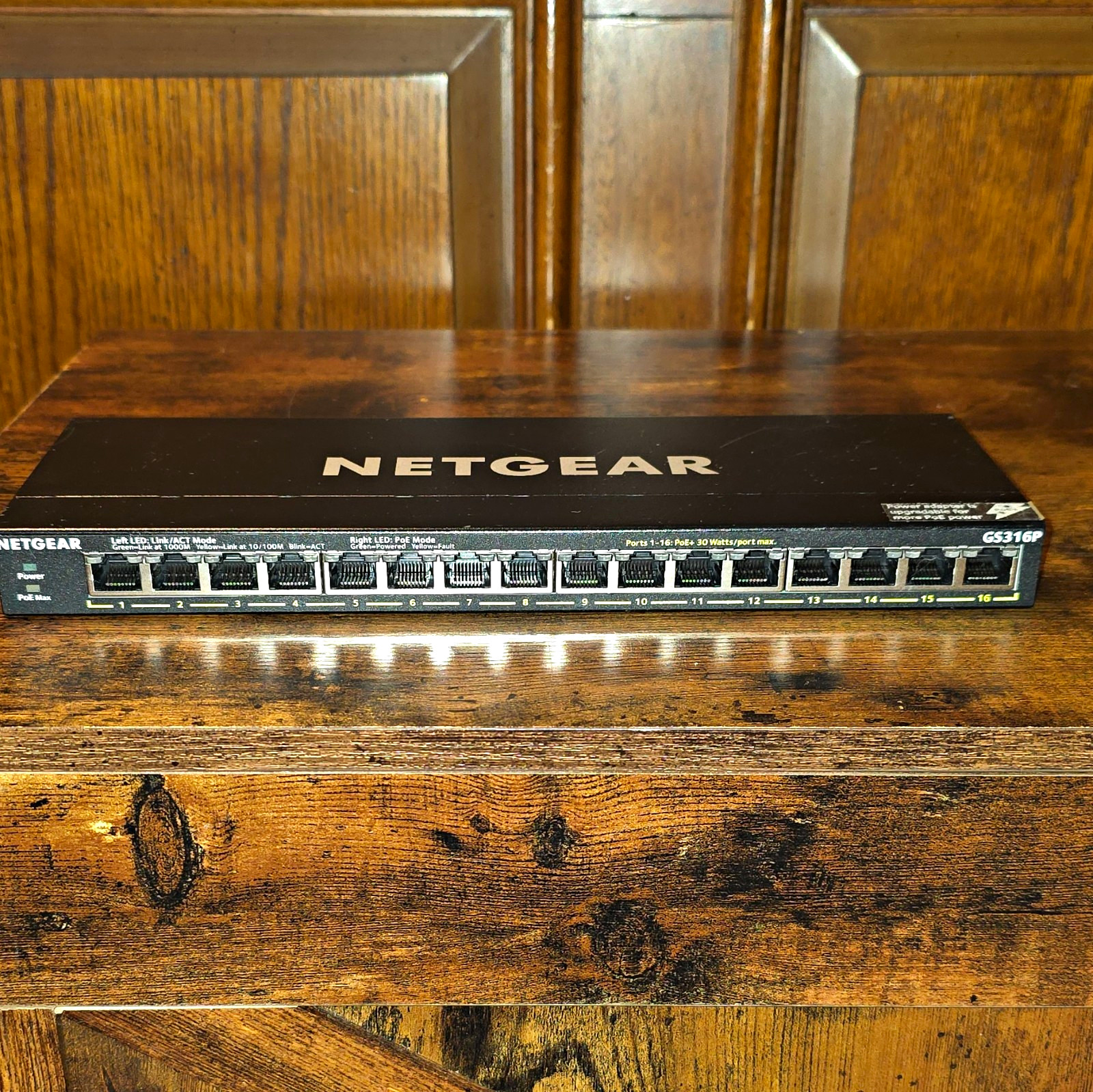 NETGEAR GS316P 16-Port Gigabit Unmanaged PoE+ Ethernet Switch