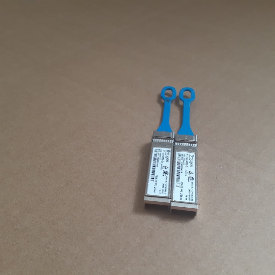 Lot of 2 Brocade 57-1000262-01 Brocade 16Gbps ELWL 25km SFP+