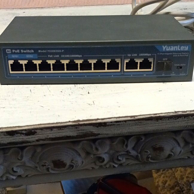 YuanLey YS2083GS-P 11-Port Gigabit Unmanaged PoE Switch 8 PoE SFP