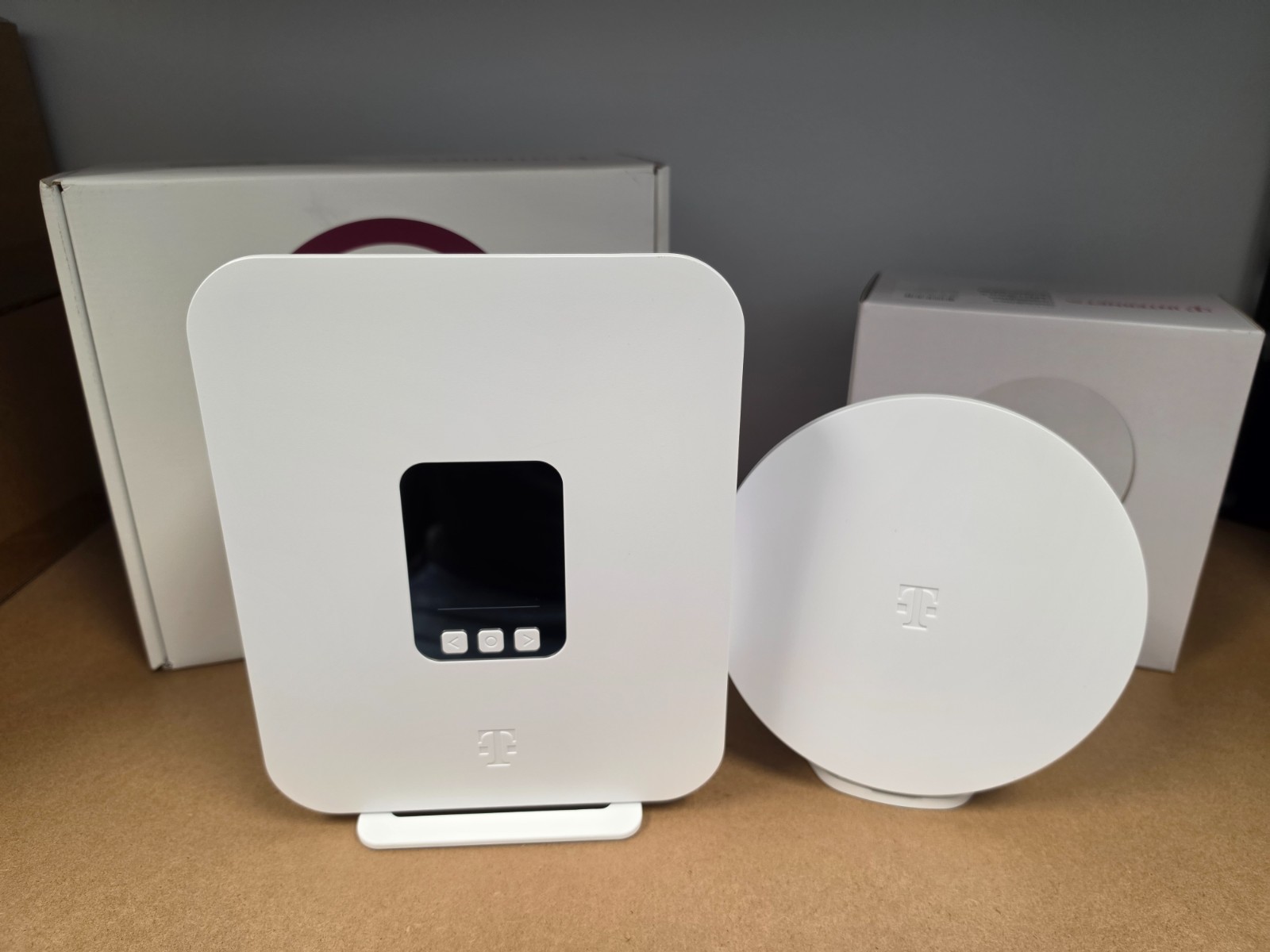 T-Mobile 5G Home Internet Gateway Router + Wi-Fi Mesh Access Point Bundle