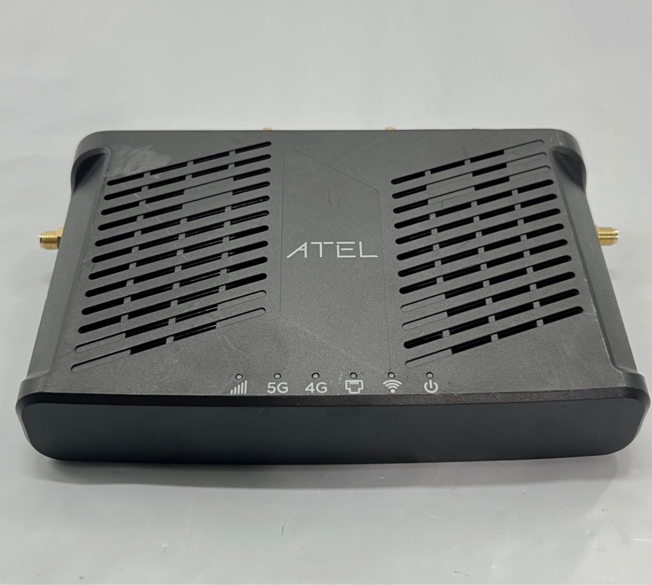 Atel RE600 5g Indoor FWA router with wifi 6 business router
