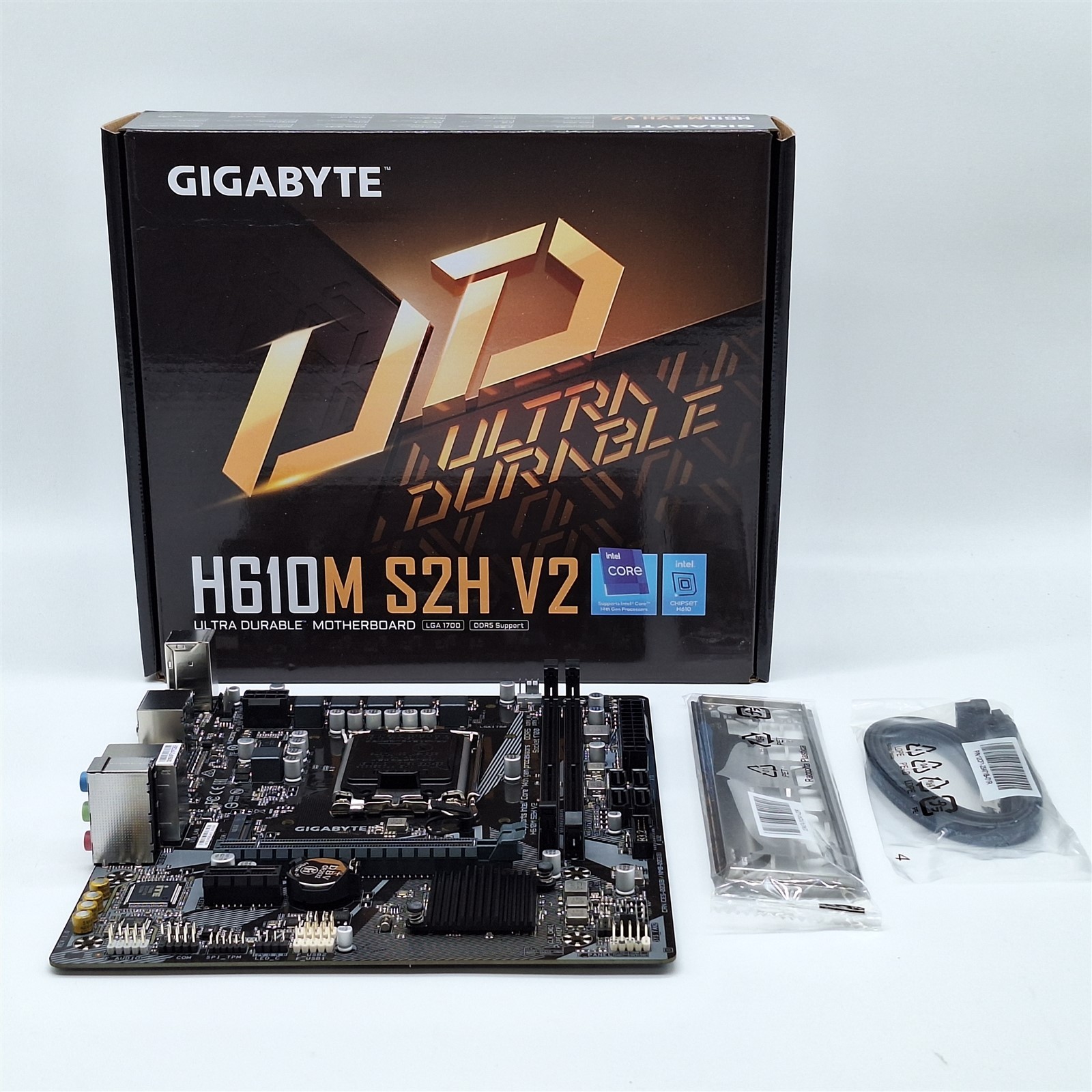 GIGABYTE H610M S2H H610/ Intel/LGA 1700/ Micro ATX/ DDR5 Motherboard