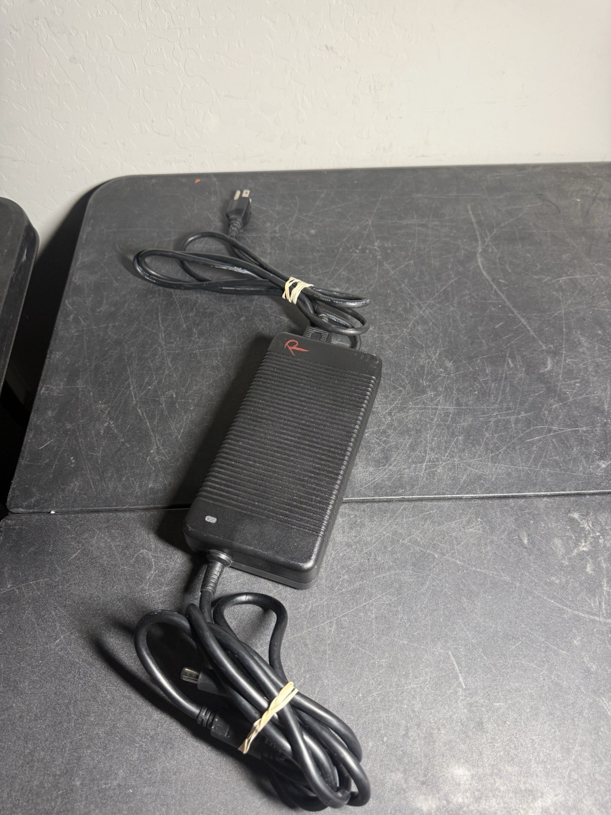 OEM DELL  330W Charger/Adapter # DA330PM111, XM3C3, ADP-330AB B 5X3NX 332-1432