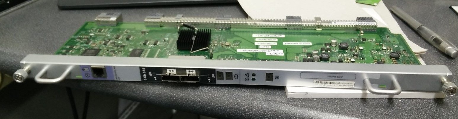 EMC 303-108-000E / 204-108-000E 6G SAS Link Controller Card for VNX systems 