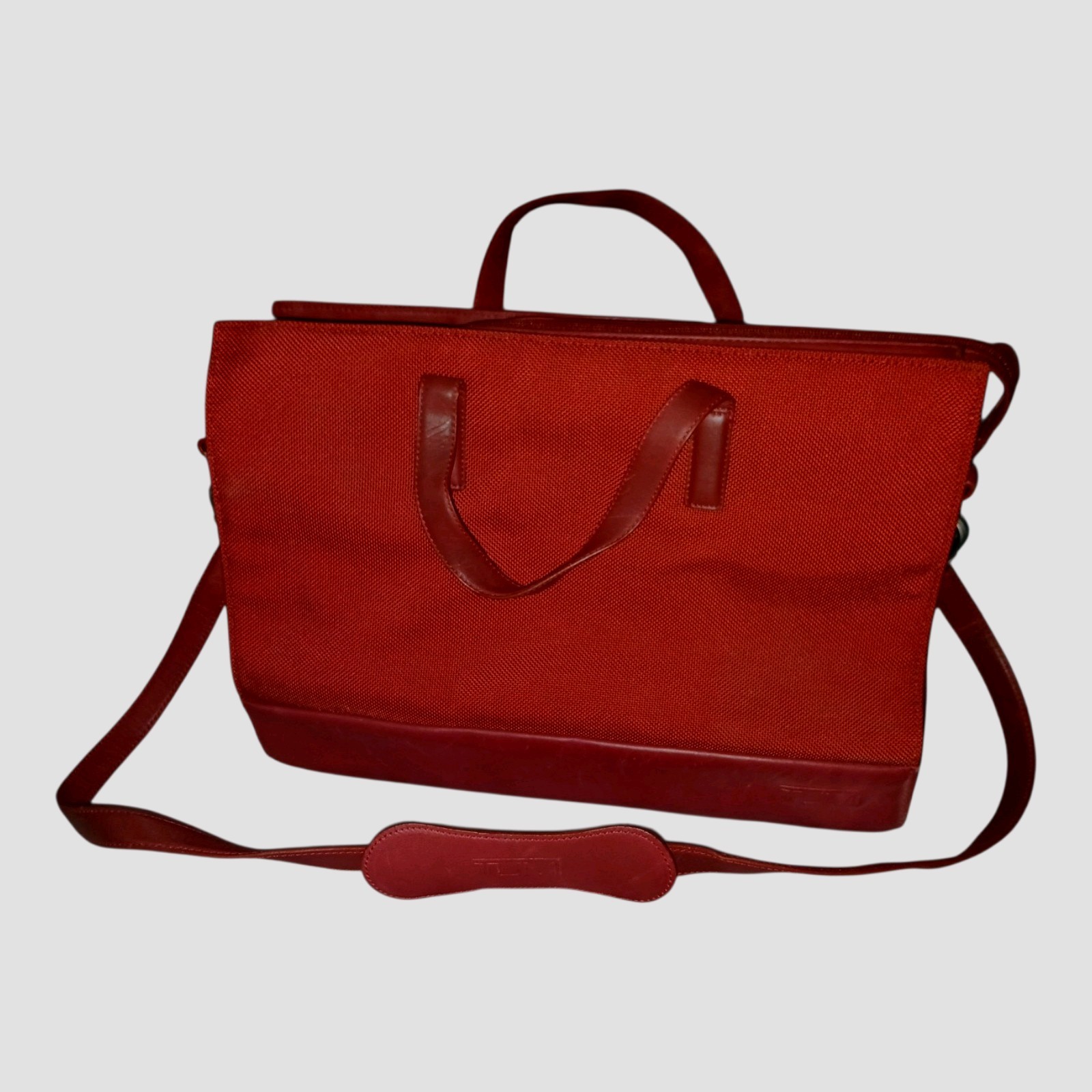 TUMI RED CANVAS LEATHER TRIM LAPATOP BAG CROSSBODY BAG CARRY ONN TRAVEL BAG