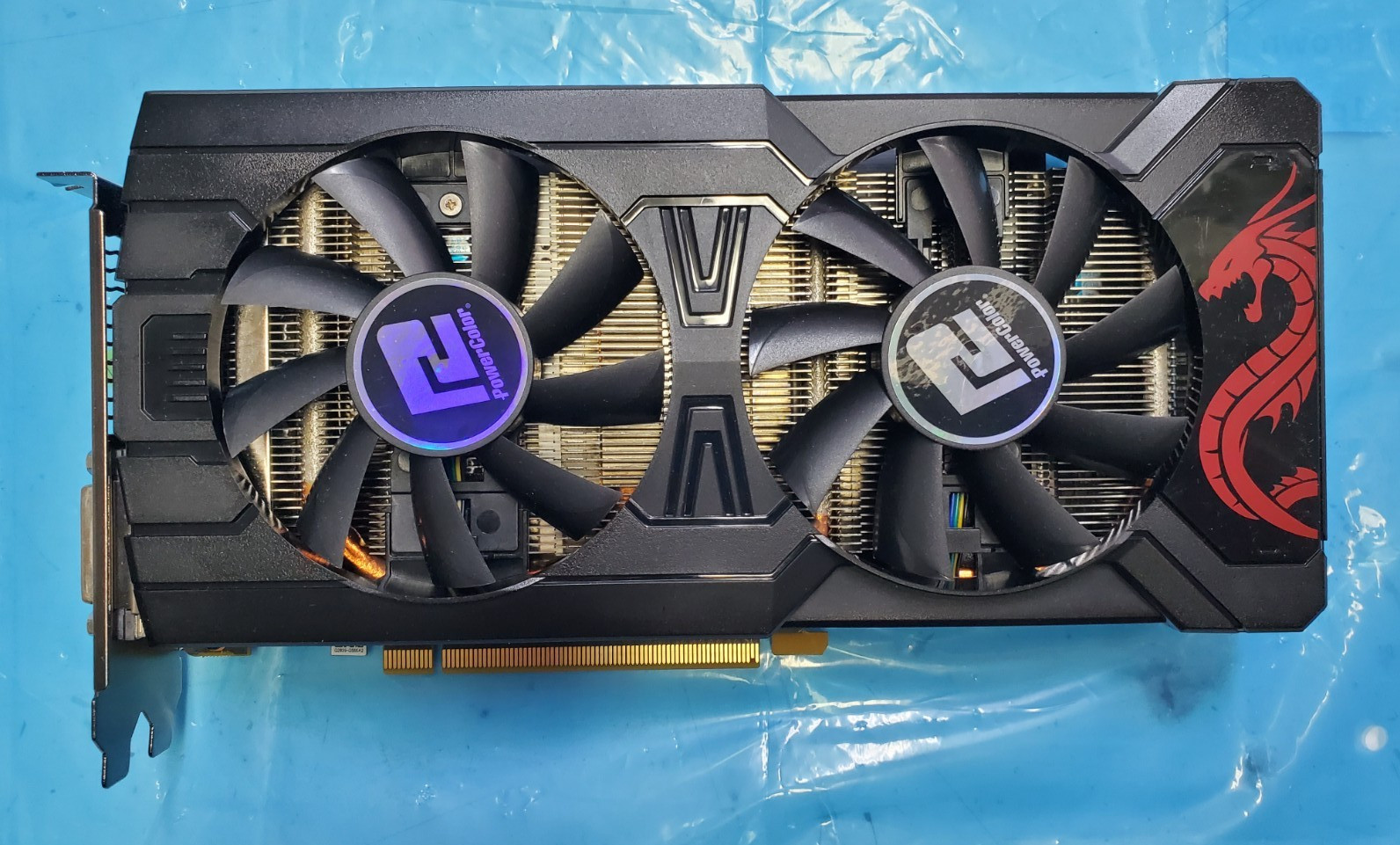 AXRX 570 4GBD5-3DHD/OC PowerColor Radeon RX570