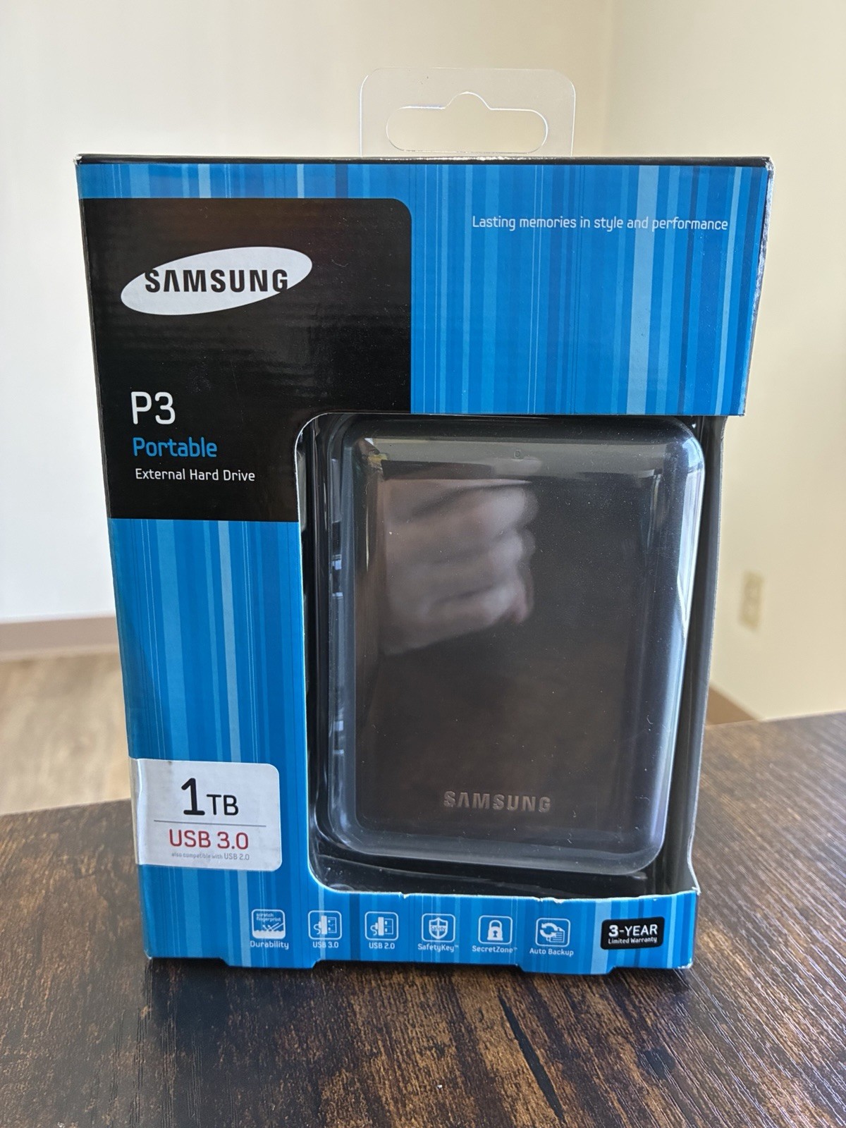 Samsung P3 Portable 1TB External Hard Drive USB 3.0 New