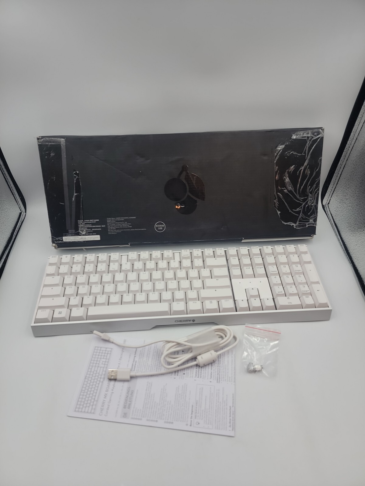 CHERRY MX Board 3.0 S RGB USB Corded Mechanical Gaming Keyboard White G80-3874