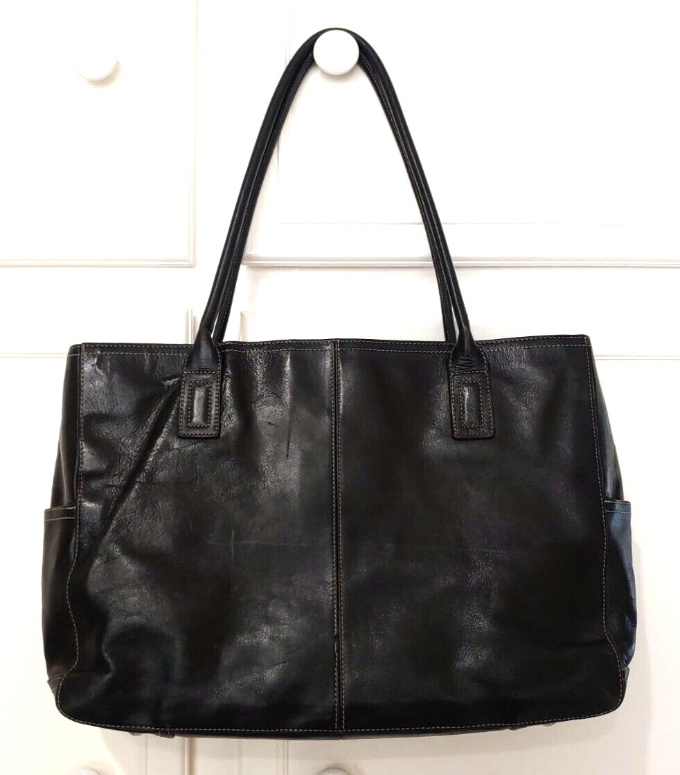 Fossil Black Leather Briefcase Padded Laptop Computer Bag Double Shoulder Strap