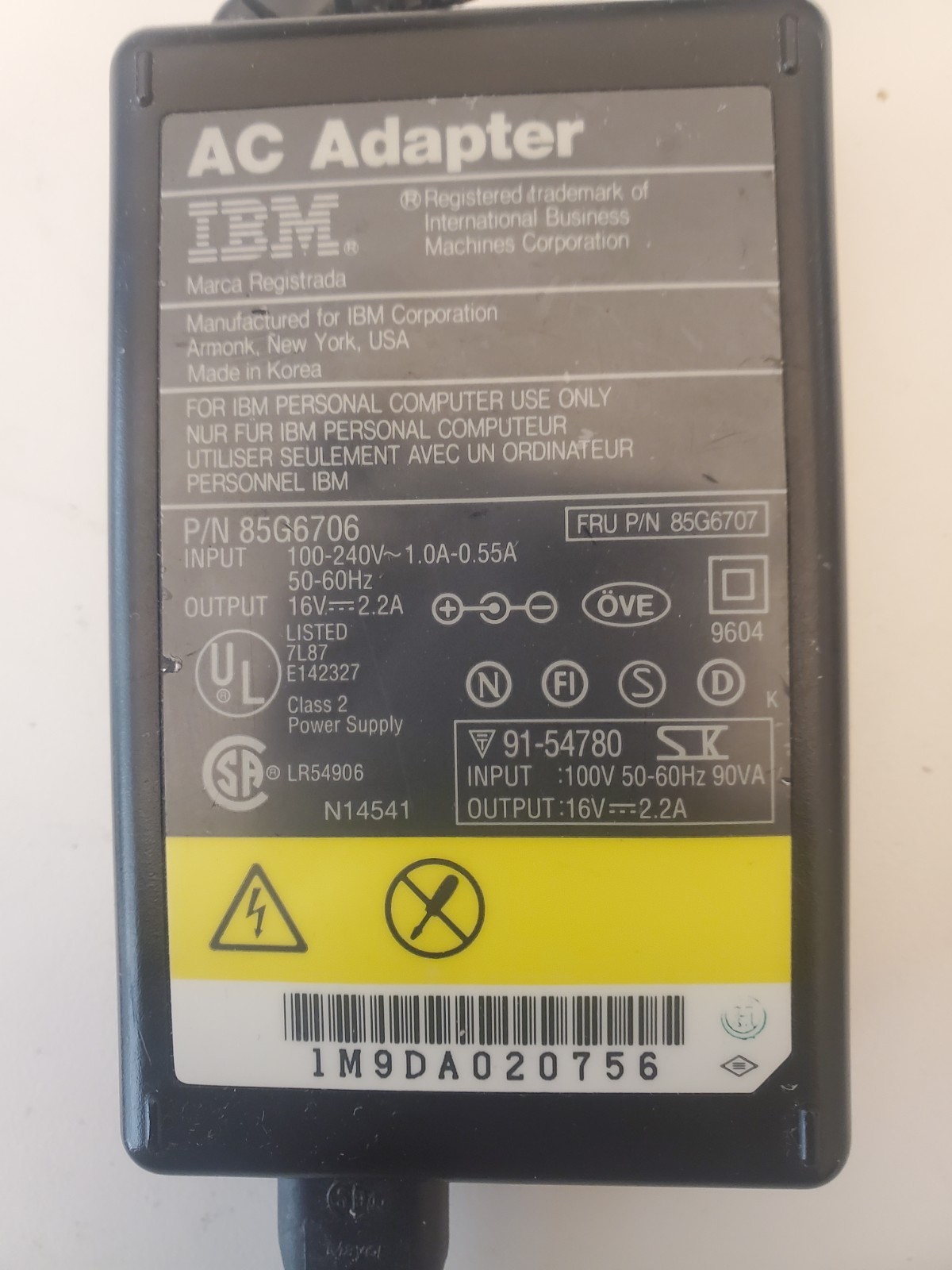 Genuine IBM 85G6704 AC Adapter 16V 2.2A Power Supply r3