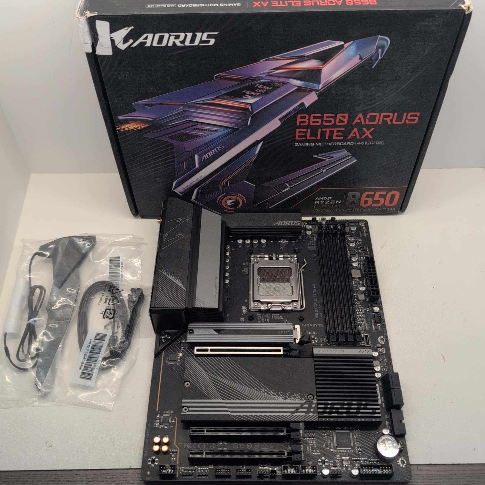 Gigabyte B650 Aorus Elite AX Motherboard AMD Socket AM5 DDR5 WiFi ATX