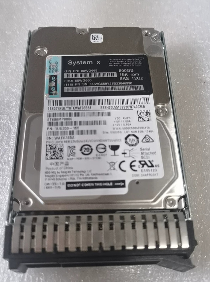 used IBM 00WG665 00WG666 00WG669 600GB 15K 12G 2.5'' G3H3 SAS Hdd w/tray
