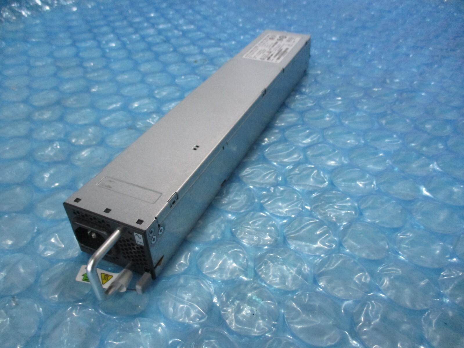 Power One PFE600-12-054NA AC/DC Power Supply Single-OUT 12V 600W
