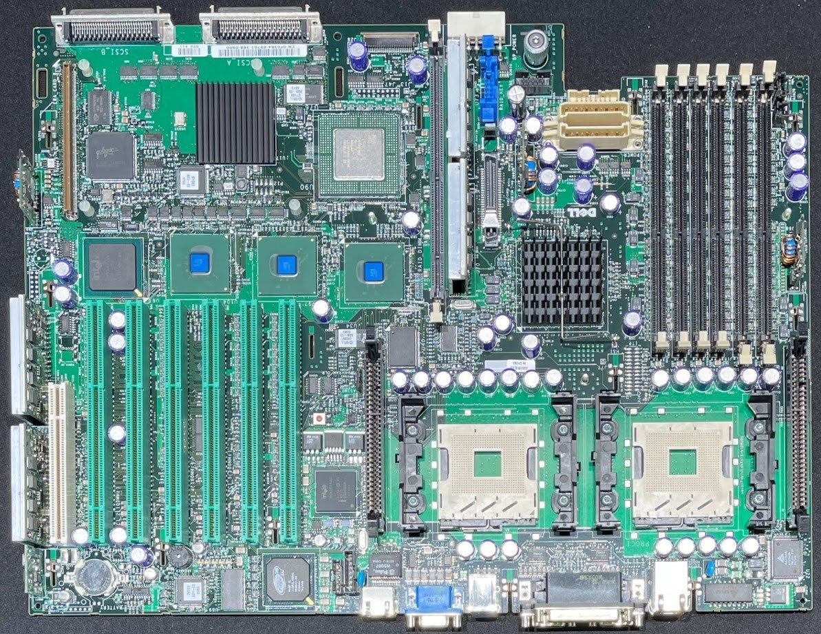Dell Poweredge 2600 Server Motherboard / PWB 6R263 / F0364