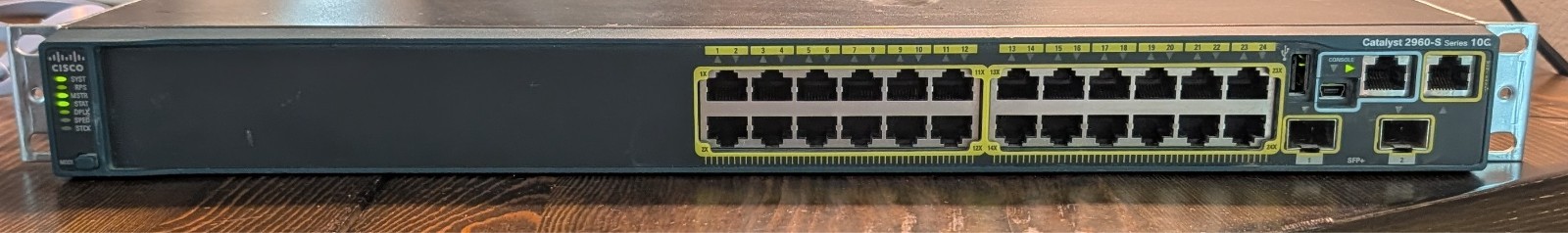 Cisco Catalyst WS-C2960S-24TD-L 24-Port Gig Switch 2x 10G SFP+ LAN Base Tested