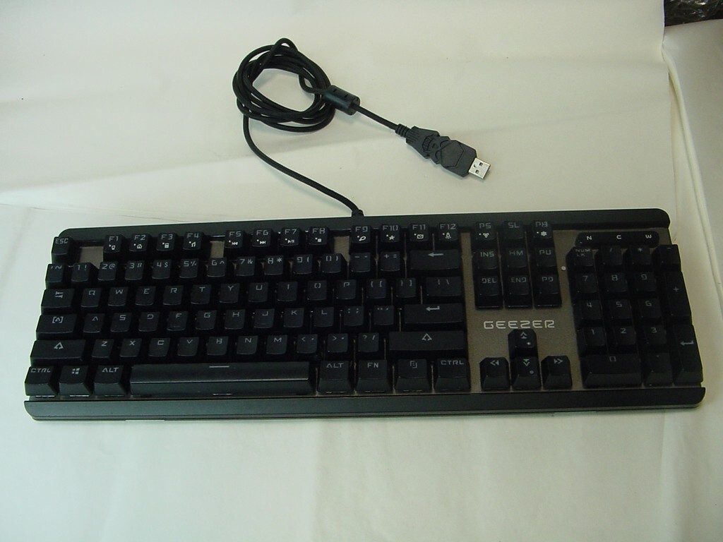 GEEZER GS3 MECHANICAL KEYBOARD