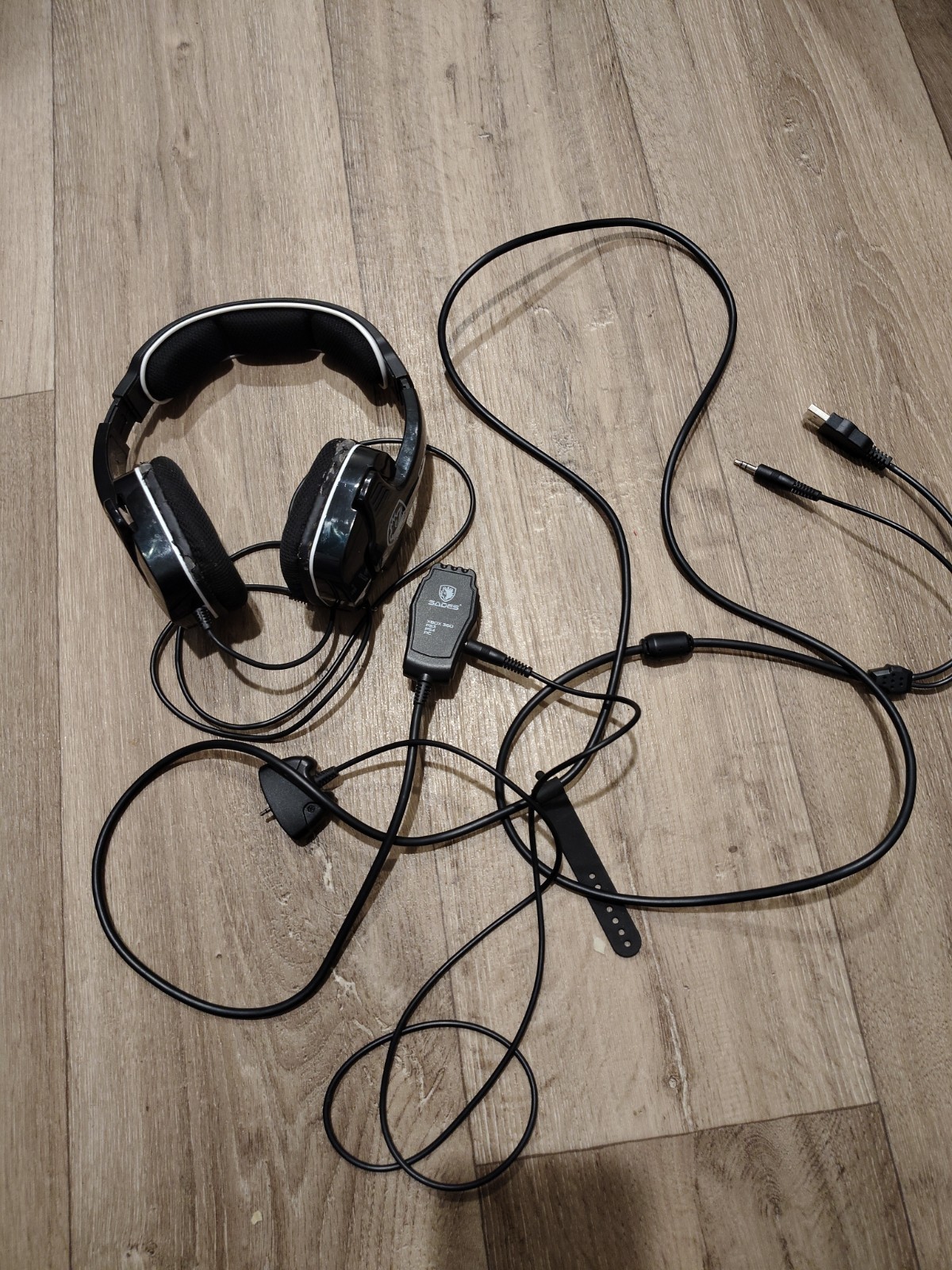 Sades 3.5mm Surround Stereo Gaming  Headset  PC w/ Mic PS4/Ps3/Xbox 360