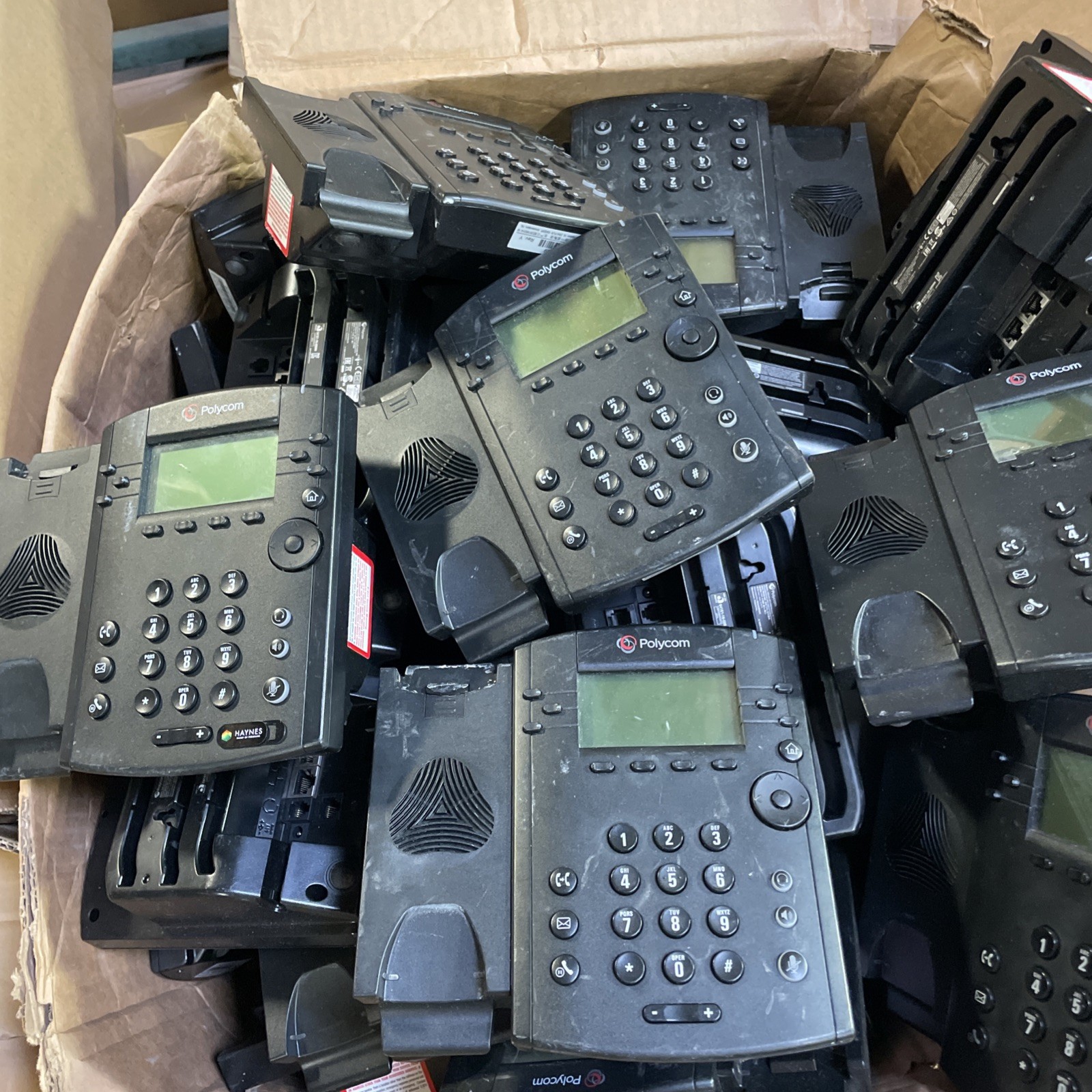 Polycom VVX 311 WW 6-line Business Media Phone  Black (2200-48350-025) Lot of 10