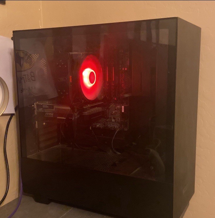 NZXT Prebuilt Starter Pro Gaming PC