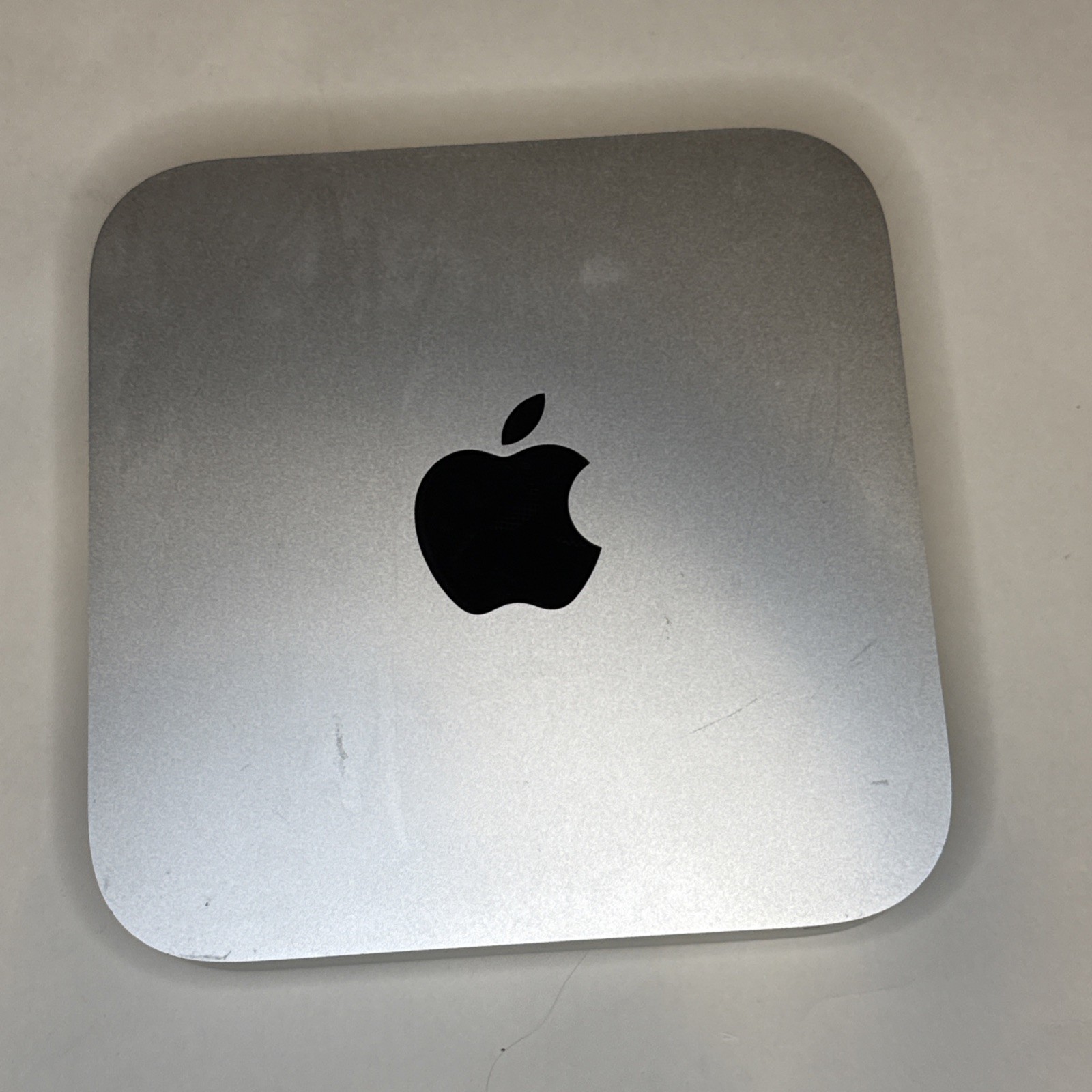 Apple A1347 Mac Mini Core i5-4278U 2.6GHz 8GB RAM 1TB HDD Mac OS Late 2014