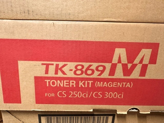 Genuine Copystar TK-869M Magenta Toner Cartridge 1T02JZBCS0