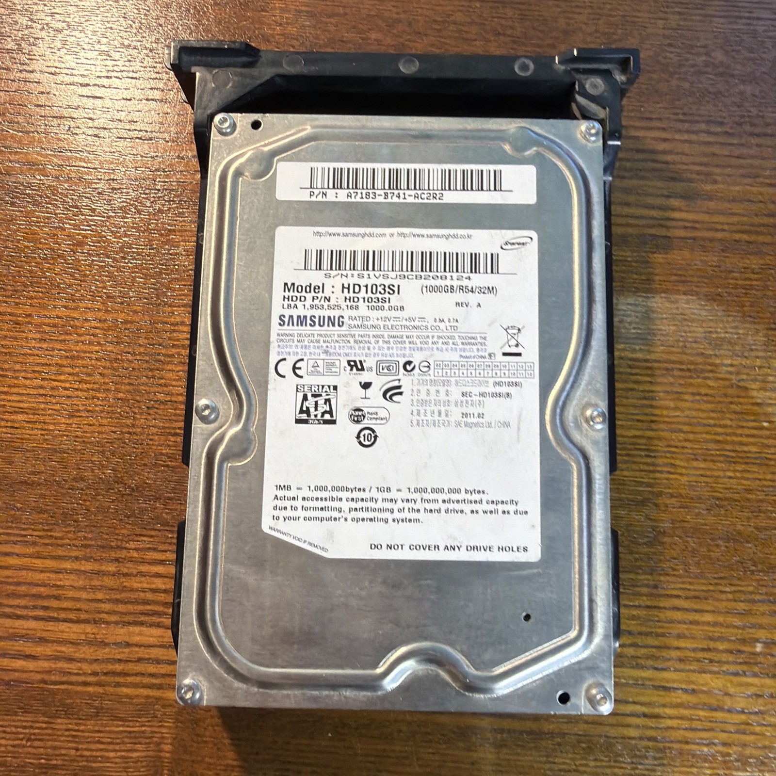 Samsung Spinpoint HD103SI 1TB 3.5 in SATA Internal Hard Drive 32MB Cache