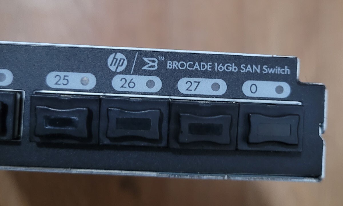 HP Brocade 16Gb SAN Switch C8S47A  724425-001 for  C7000