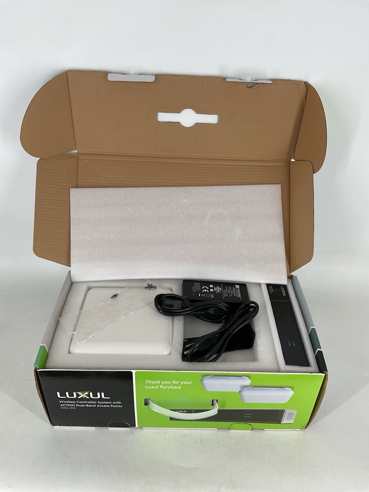 Luxul AC1900 Wireless Access Points from Controller System (XWS-2510) Open Box