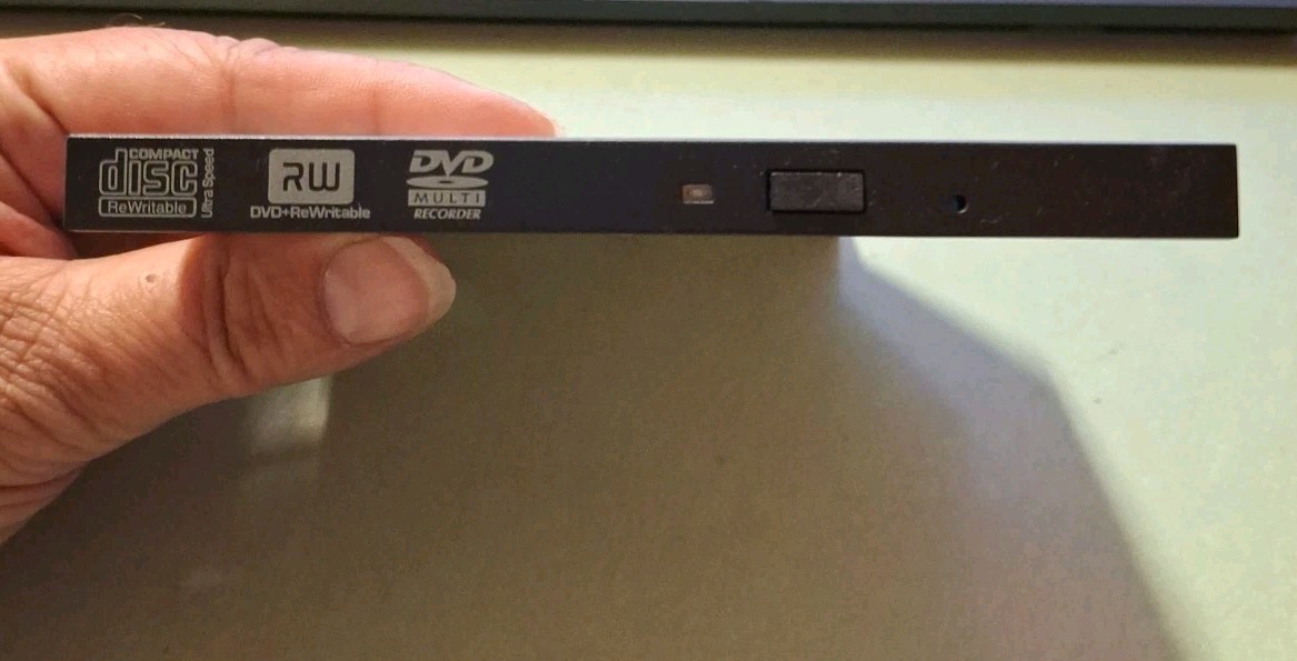 Toshiba Samsung SU-208 DVD RW Drive SU-208GB/DEGHF 0NNKJX - FLAT Black Bezel