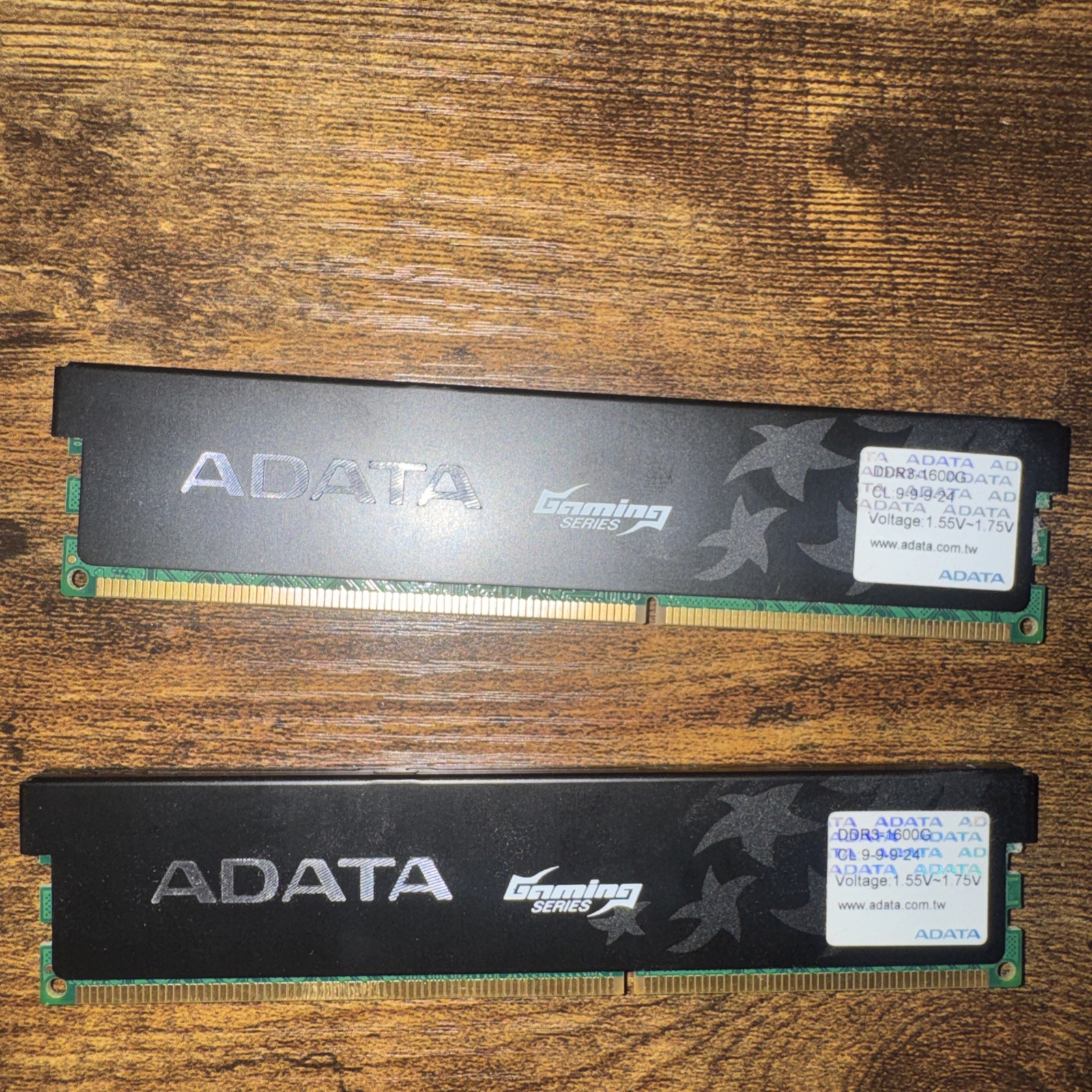 A-Data Technology PC3-12800 2 GB DIMM 1600 MHz DDR3 SDRAM Memory...