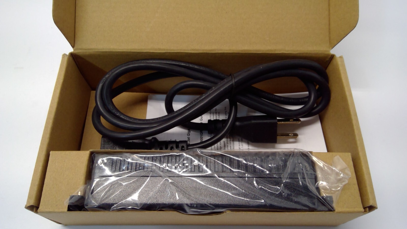 Microsemi PowerDsine PD-9001GR Gigabit Ethernet 30w 802.3at PoE Adapter/Midspan