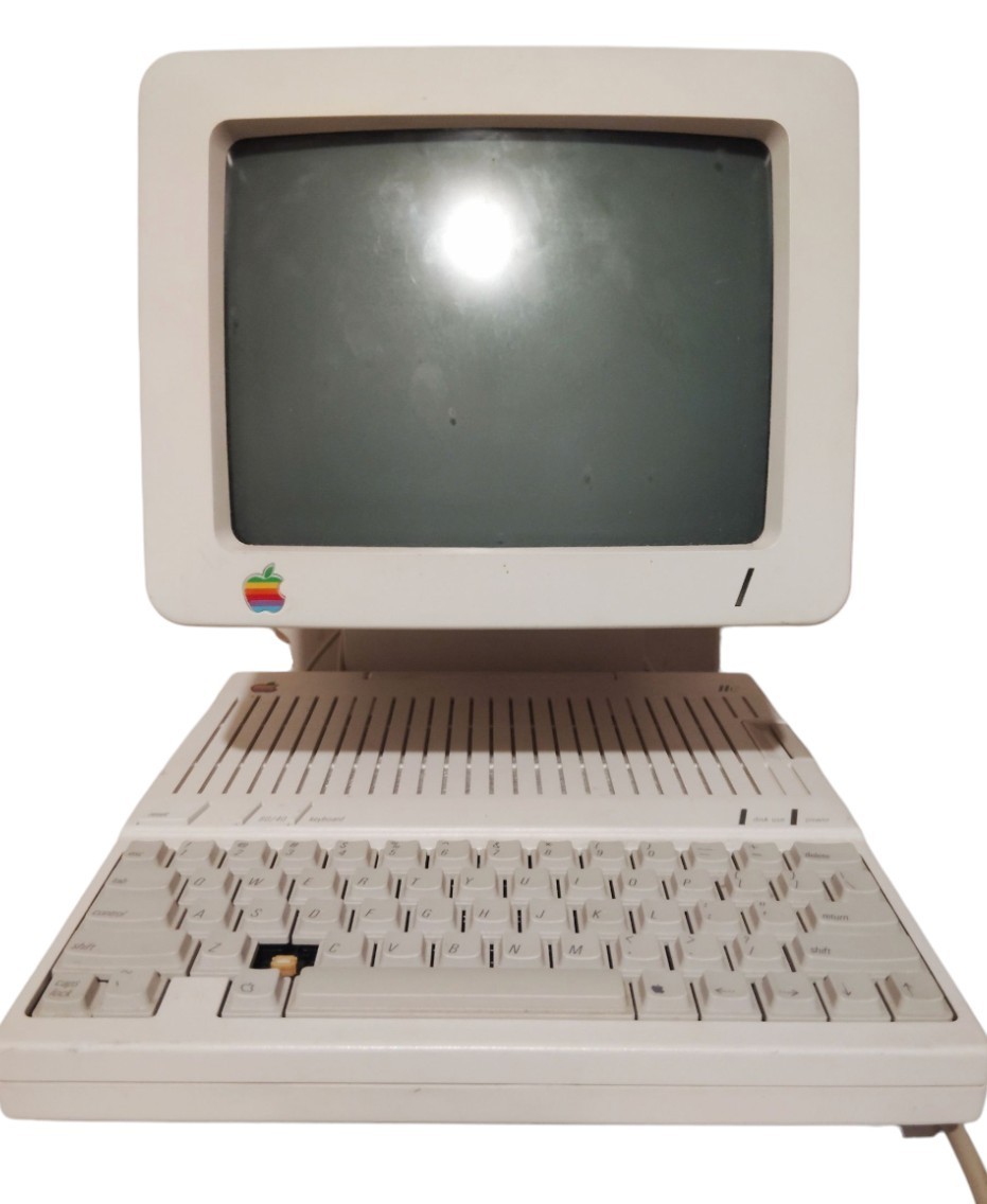VTG Rare 1984 Apple LLC Computer with Monitor And Owners Manual A2S4000 