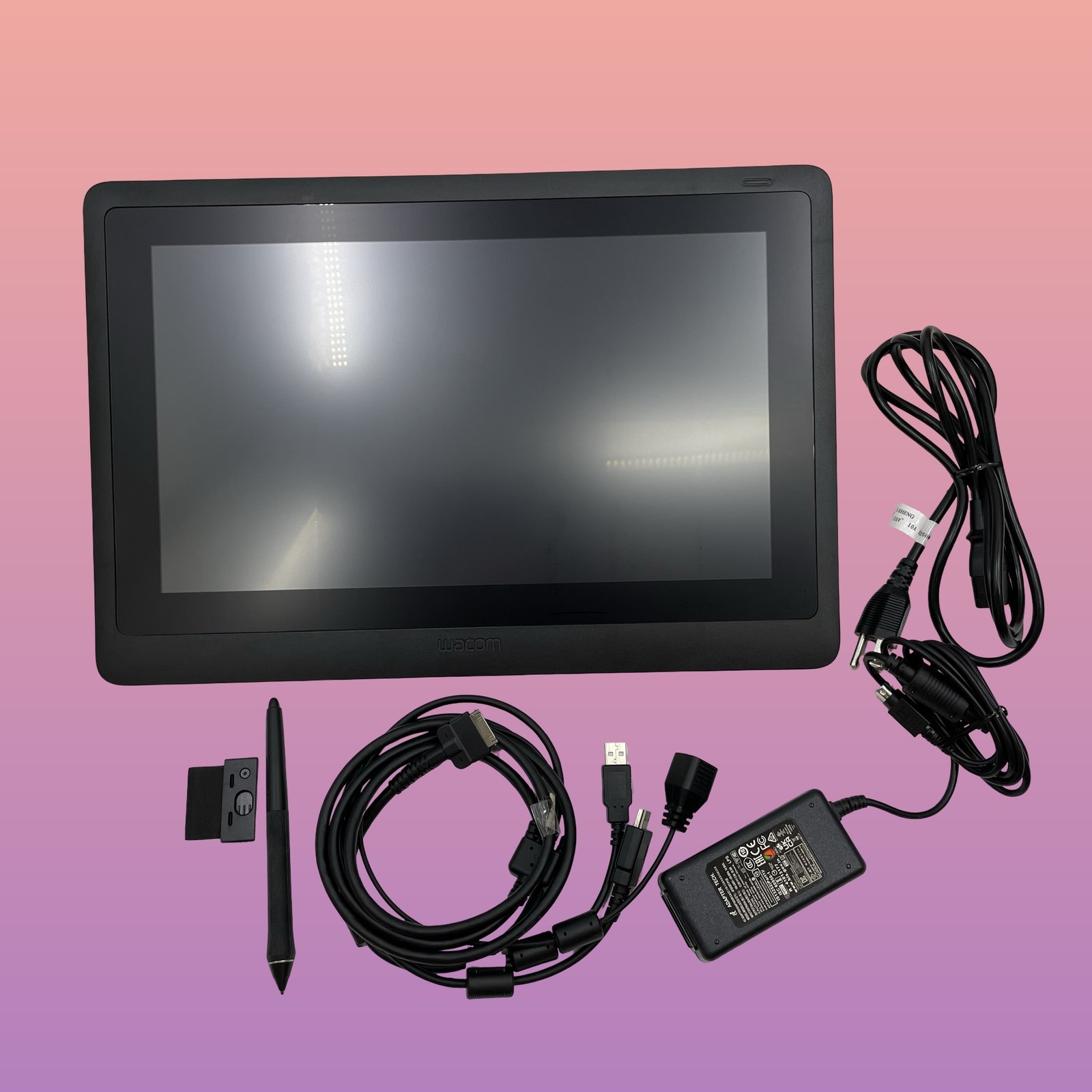 Wacom Cintiq 16 DTK-1660 Graphics Drawing Tablet w/ Screen & Pen #NB6399