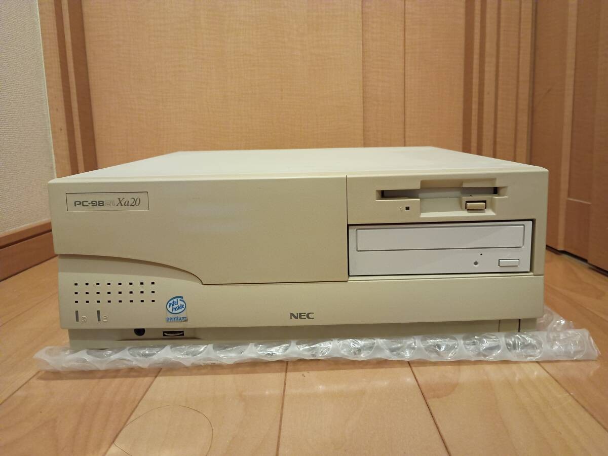 NEC PC-9821 Xa20 + 30MB RAM + CF (2GB) + DVD/CD Maintenance