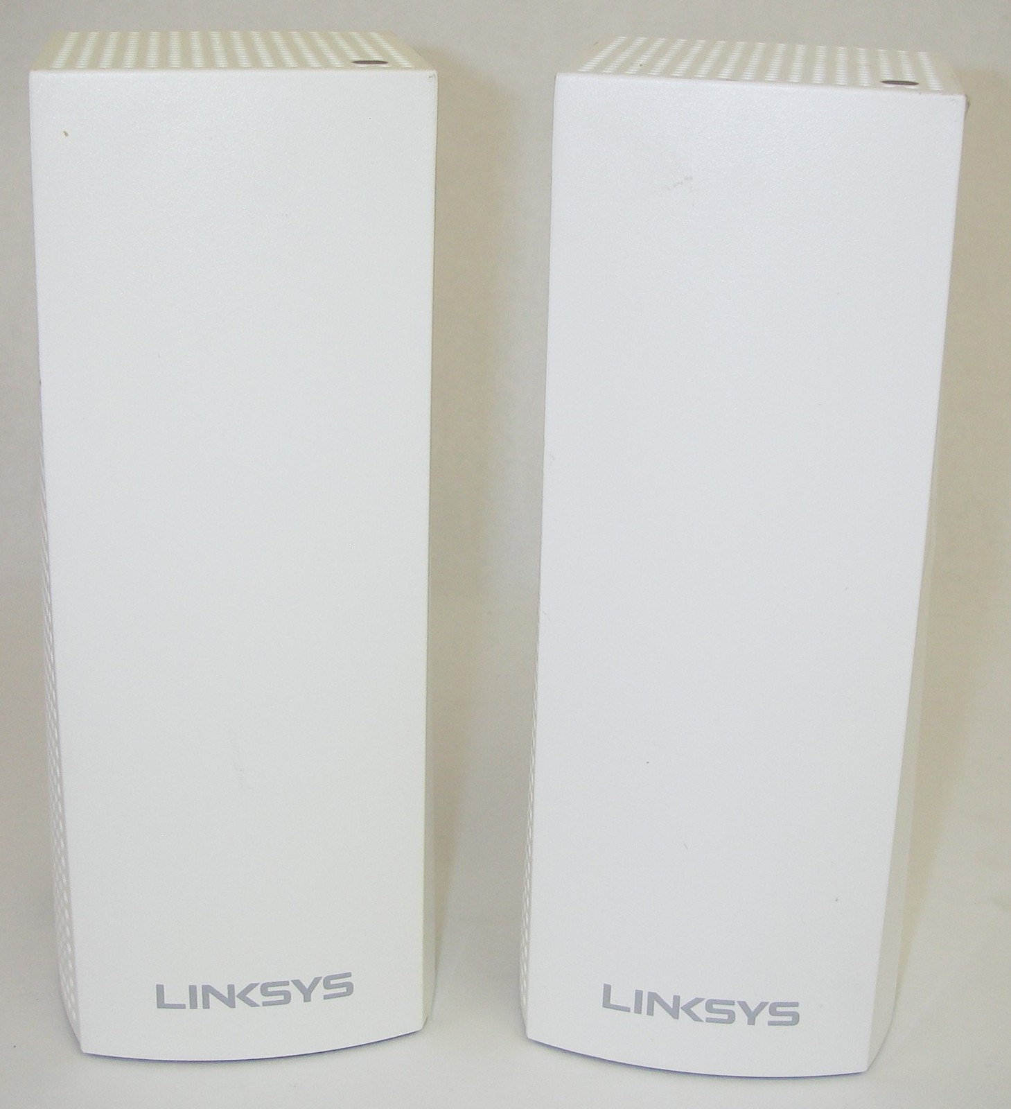 Linksys Velop AC2200 Tri-Band Mesh Wi-Fi 5 System (2-pack) - White WHW0302