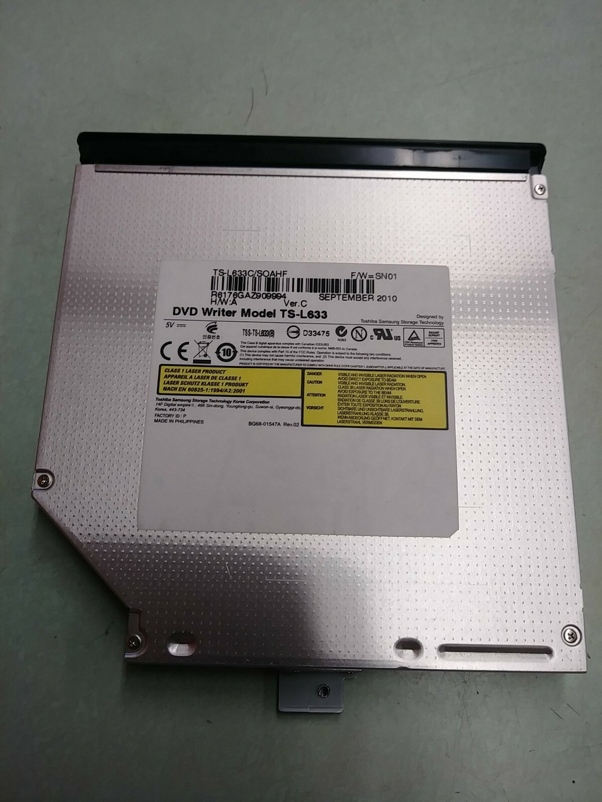 TOSHIBA SAMSUNG TS-L633 Laptop TS-L633C/SOAHF DVD Writer Black Bezel