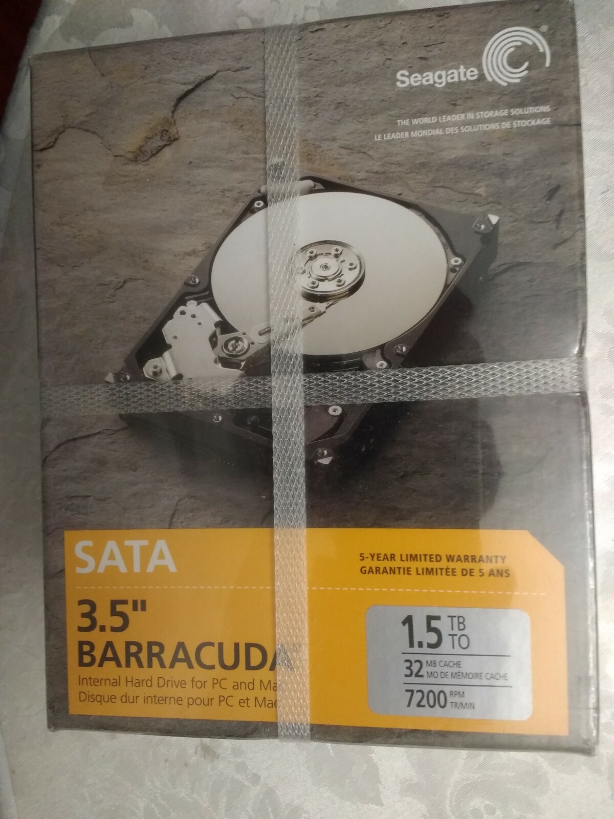 Seagate Barracuda 1.5 TB Internal 3.5" SATA Hard Drive (ST315005N1A1AS-RK)