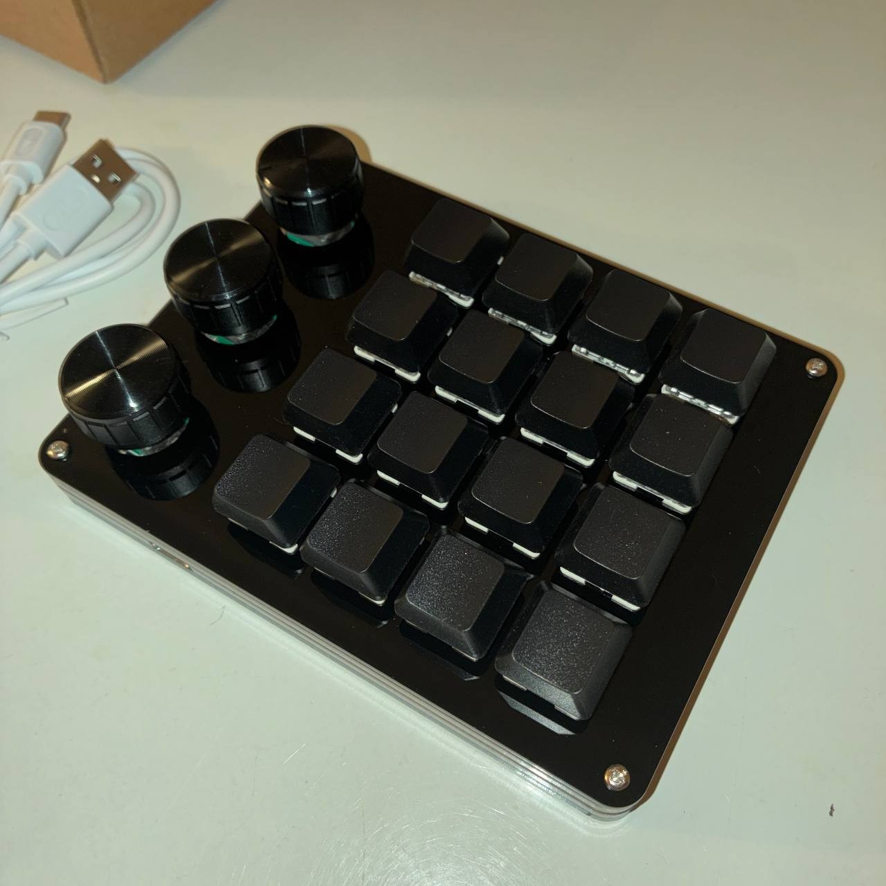 One Handed Black Macro Mechanical Keyboard 16 Key Mini Full - New Knobs Board