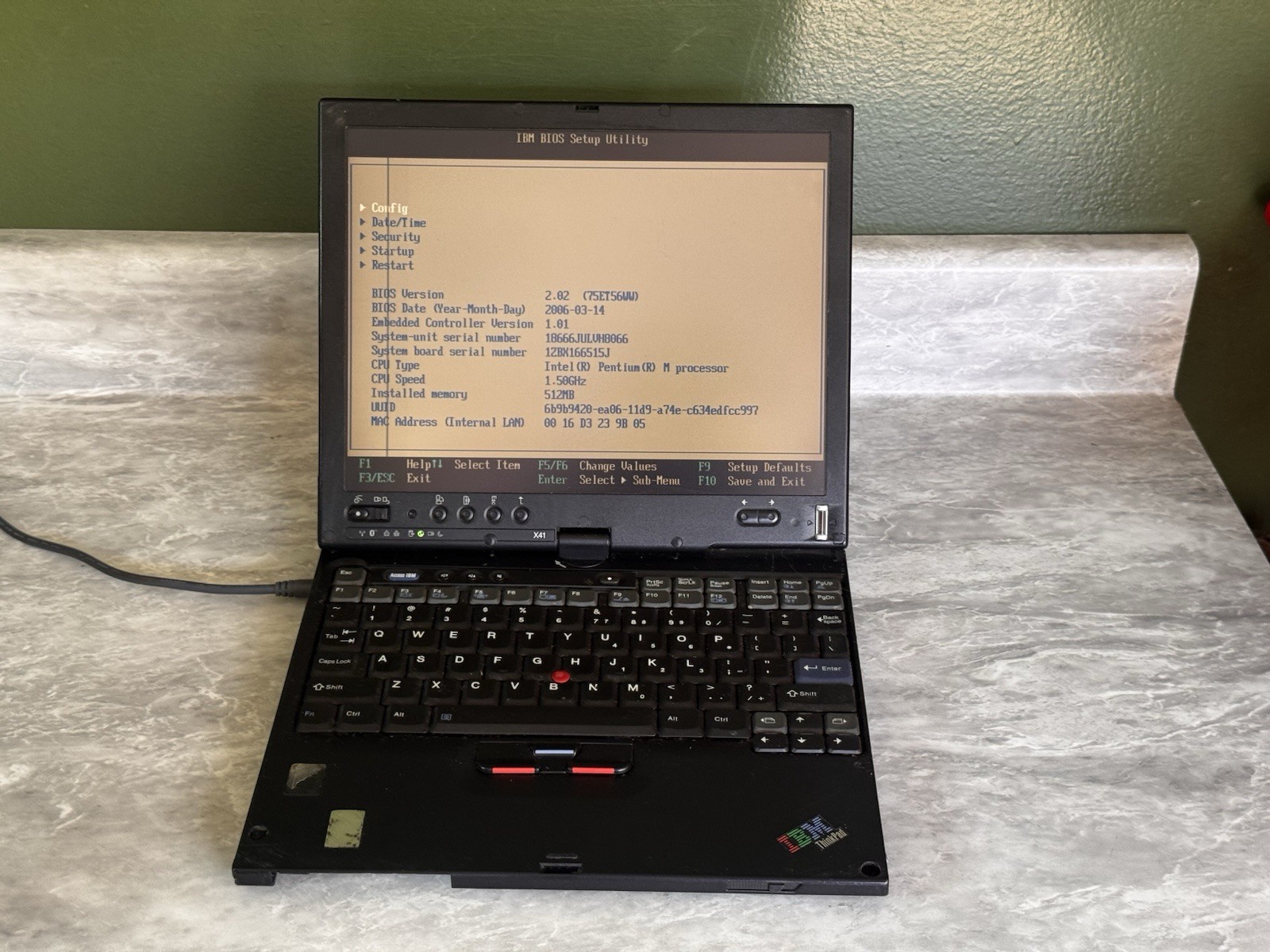 IBM ThinkPad X41 Intel Pentium M 1.6GHz 12" Tablet No Batt Line In Screen