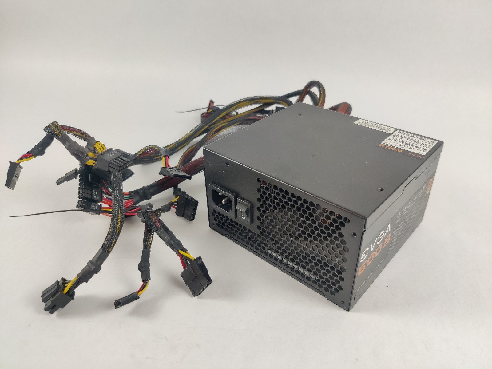 EVGA 600 B 600W 80 PLUS Bronze ATX Power Supply 100-B1-0600