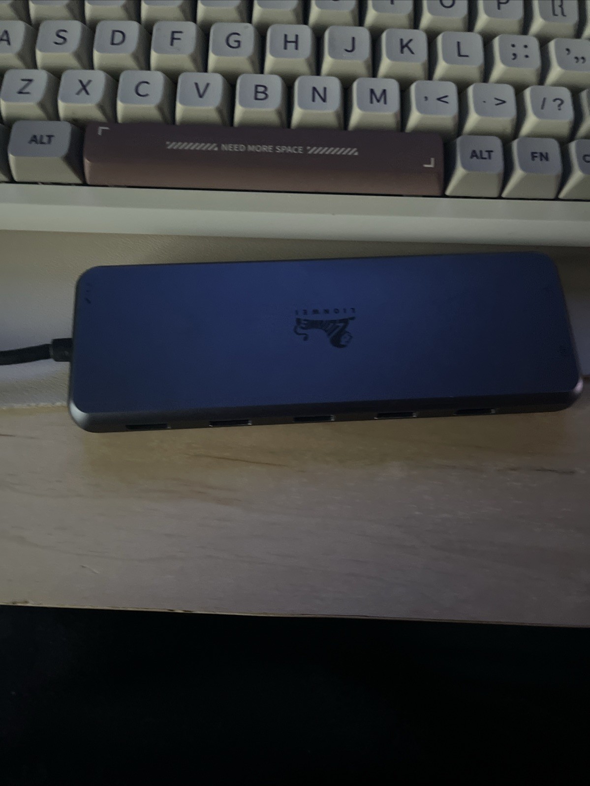 Lionwei USB-C Hub Docking Station 12-in-1 LIUC3908