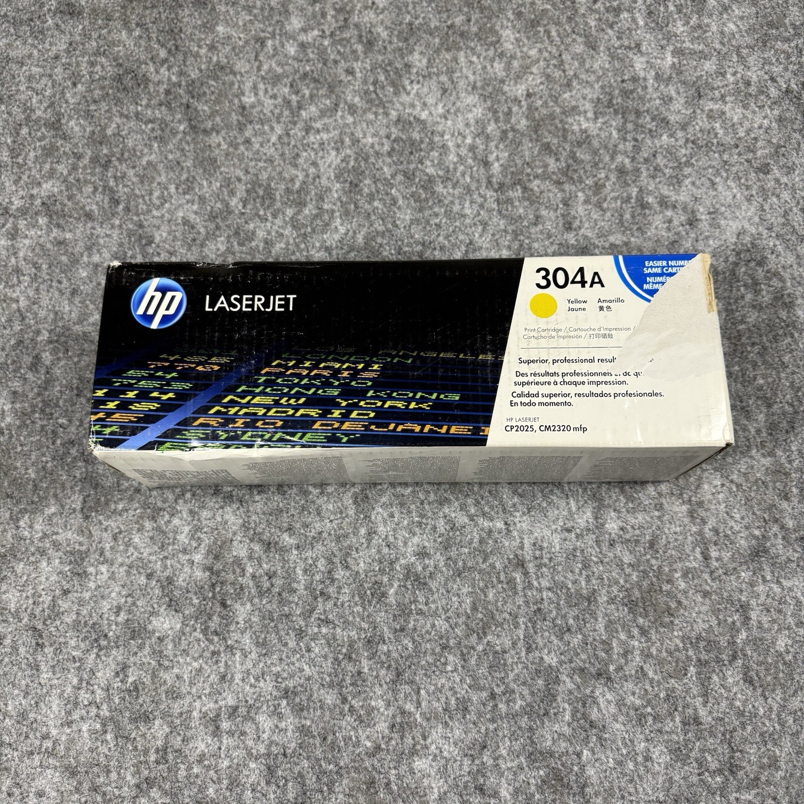 HP 304A CC532A Yellow Toner Cartridge Genuine New Sealed Box