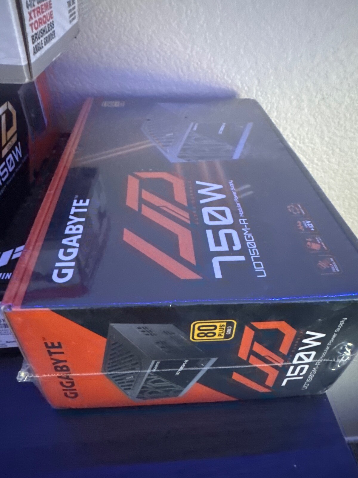 BRAND NEW GIGABYTE UD750GM-A 750W Power Supply